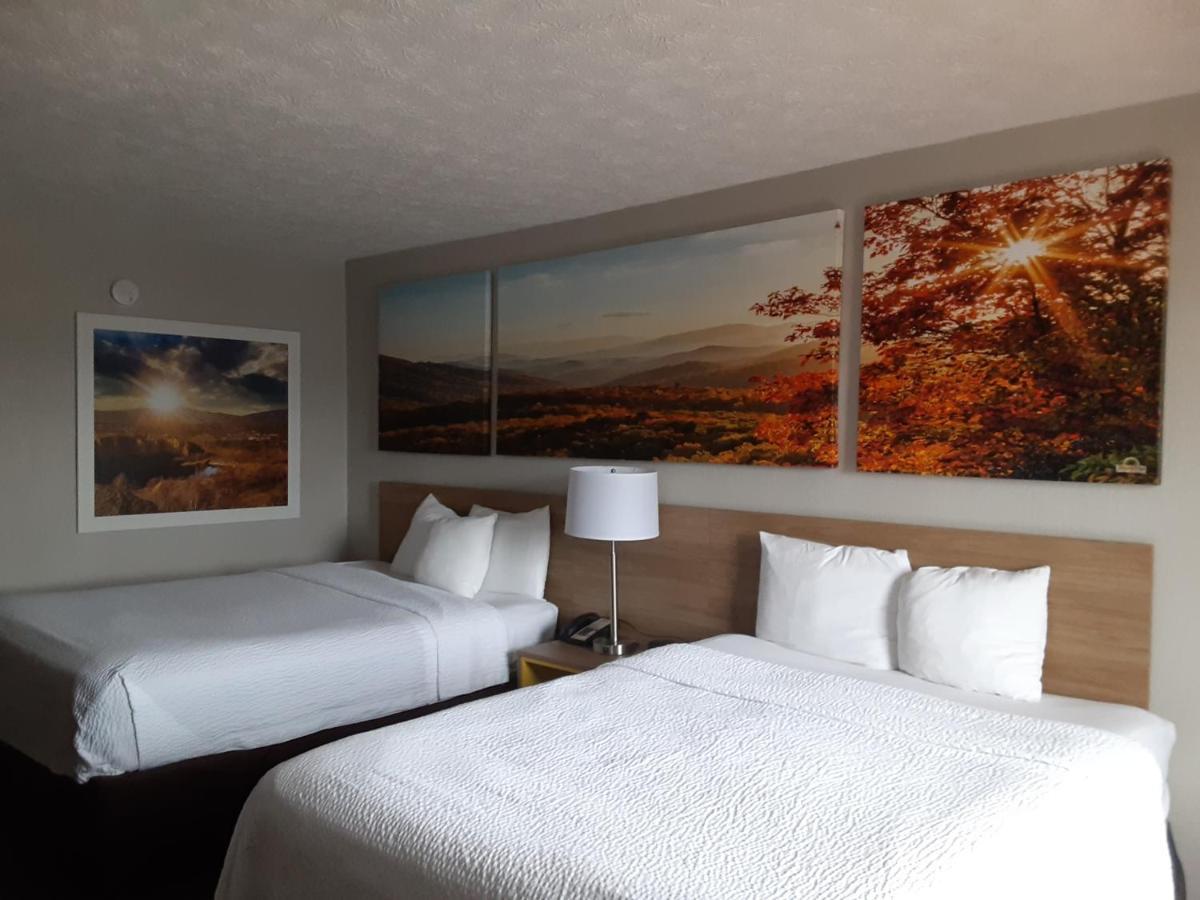 Days Inn By Wyndham Куквилл Экстерьер фото